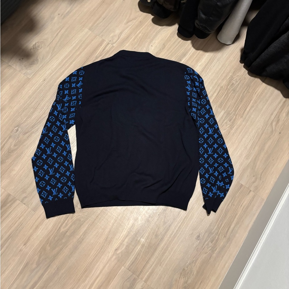 Louis Vuitton Men's Monogram Mix Cashmere Crewneck Navy Blue - Picture 5 of 11